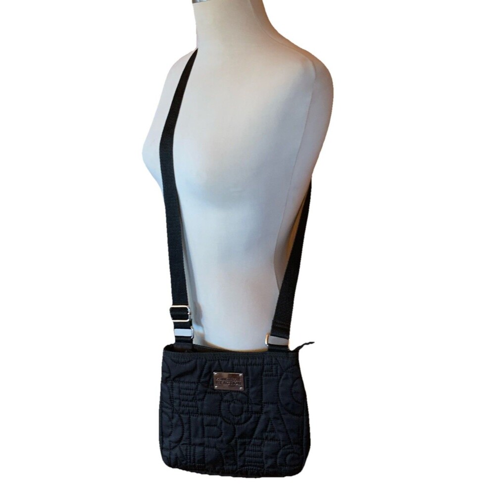 Kenneth Cole Crossbody Bag Quilted Nylon Black Adjustable Travel Clean